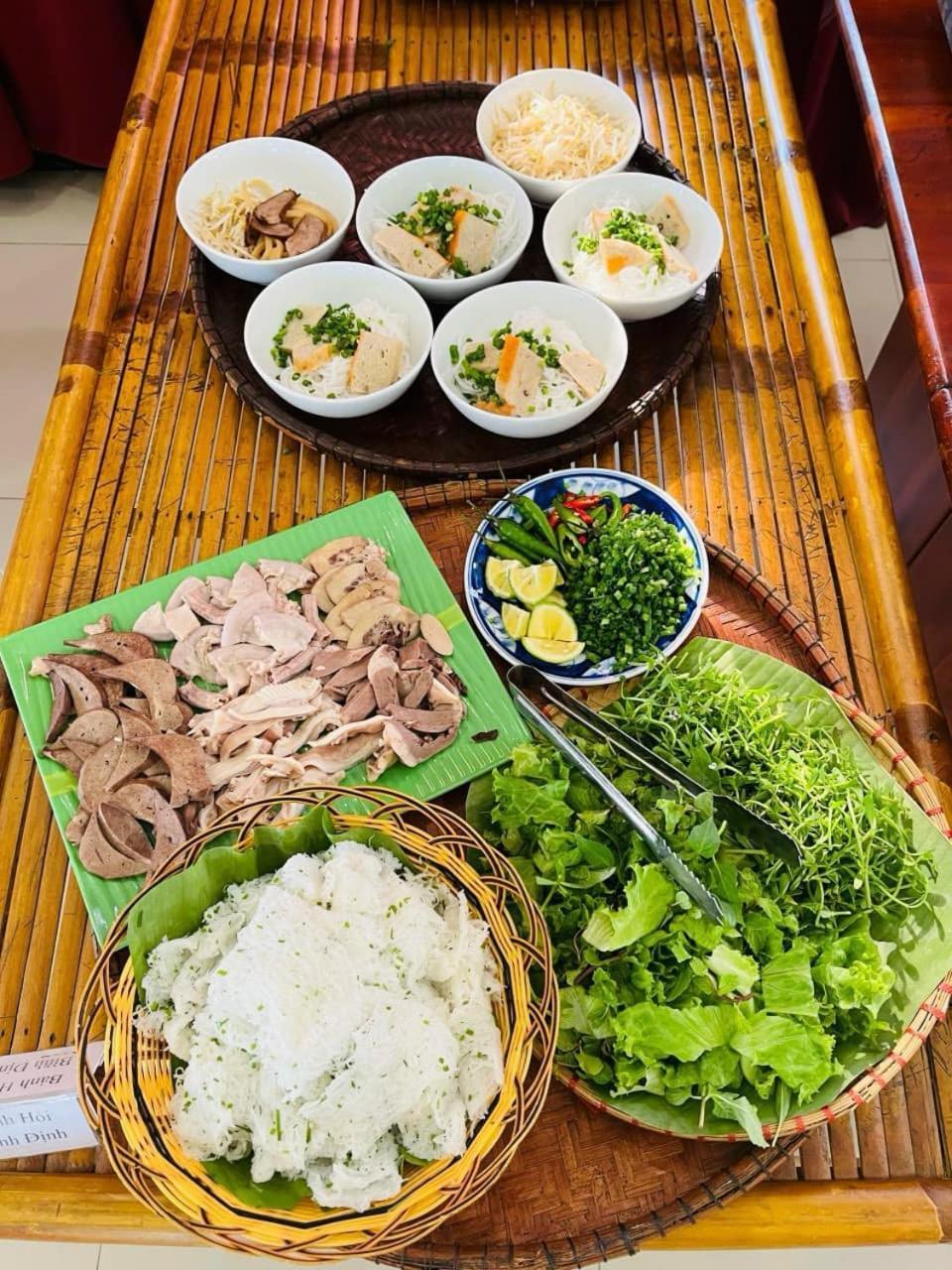 Phuong Dong Hotel Dn By -Bay Luxury Дананг Экстерьер фото